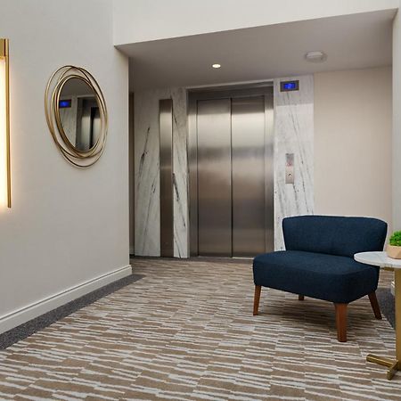 Gleam Collection Hotel Istanbul Exterior foto The elevator lobby